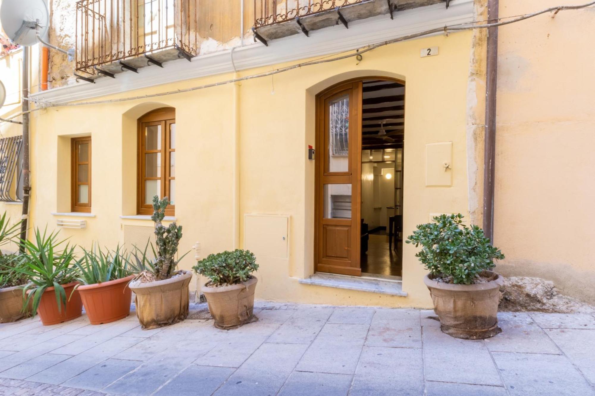 Casa Buragna Lägenhet Cagliari Exteriör bild